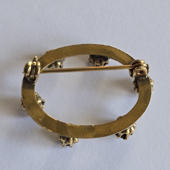 Vintage brooch open oval dark gold tone clear rhinestones - Picture 2 of 7